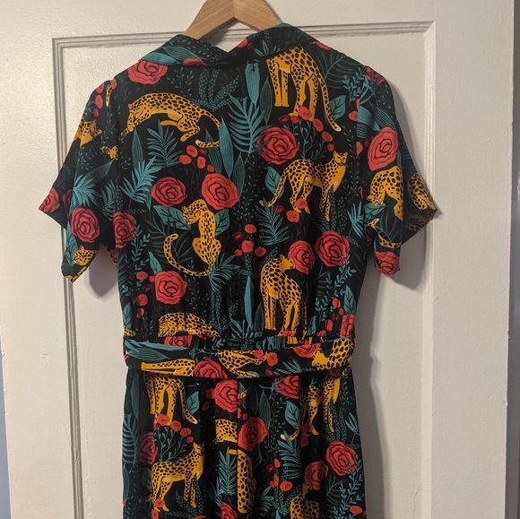 America & Beyond Jaguar Dreams Print Jumpsuit - Picture 5 of 8